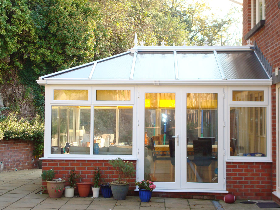 Conservatory after cleaning by Homefix UK